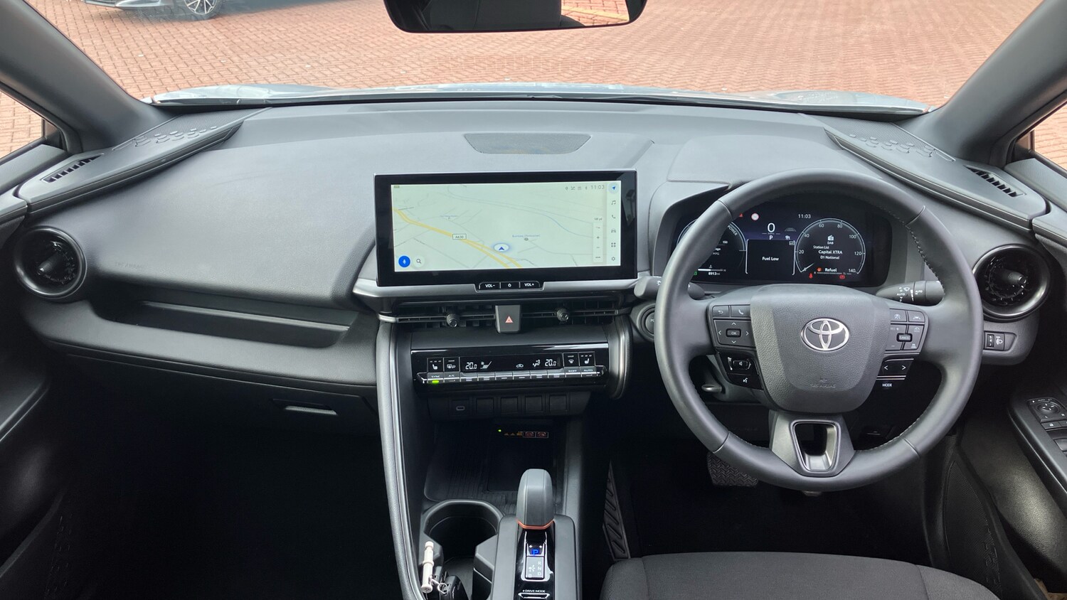 Used Toyota C-HR 2025 for sale - 76196311: Photo 5