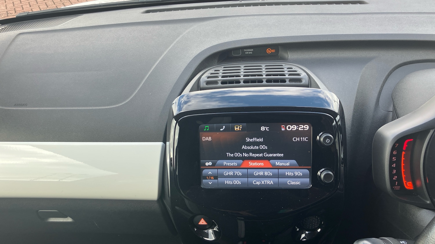 Used Toyota AYGO 2017 for sale - 78067353: Photo 26