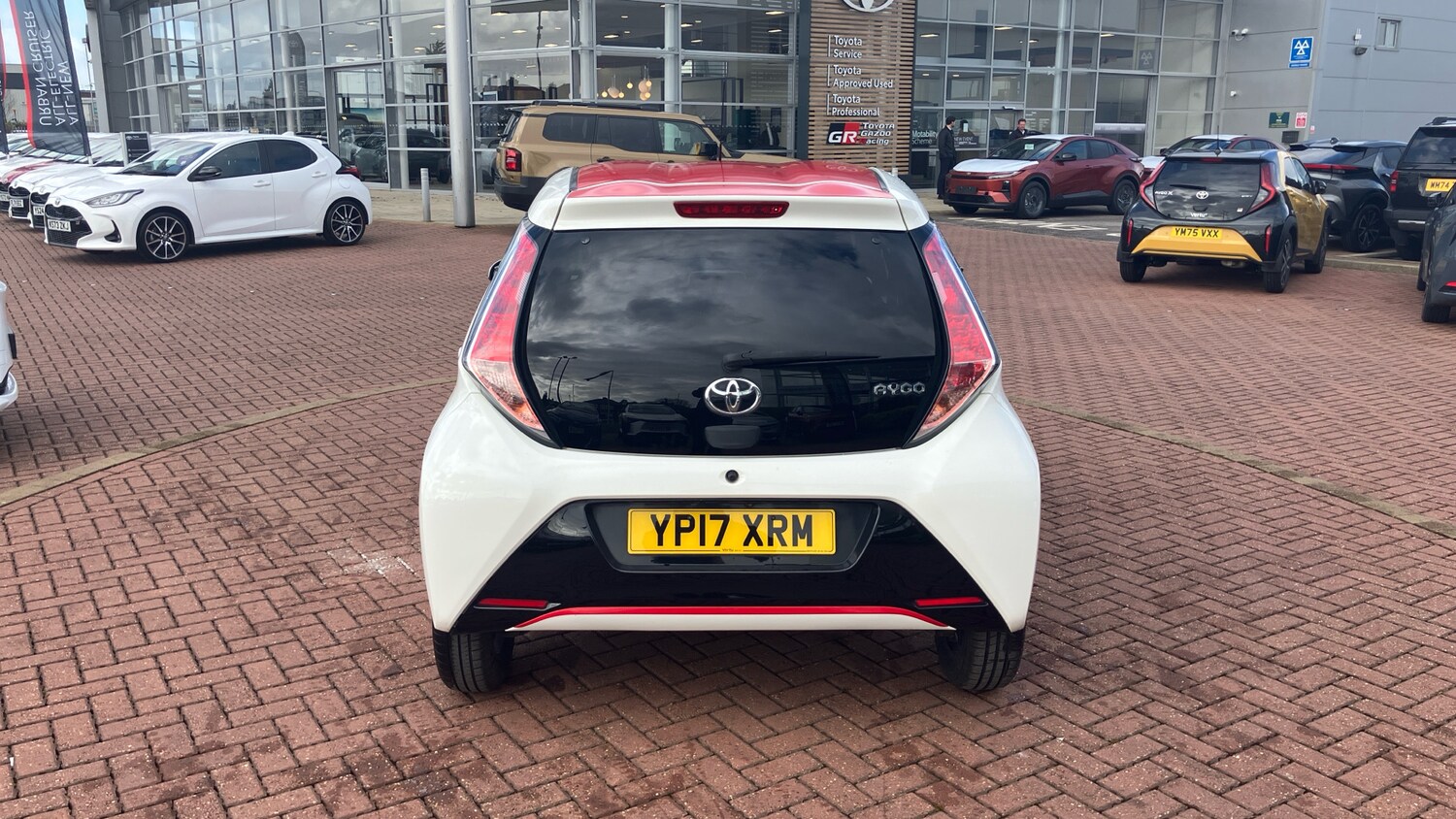 Used Toyota AYGO 2017 for sale - 78067353: Photo 35