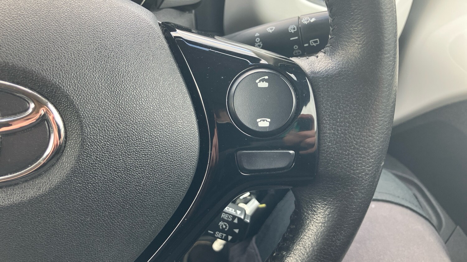 Used Toyota AYGO 2017 for sale - 78067353: Photo 41