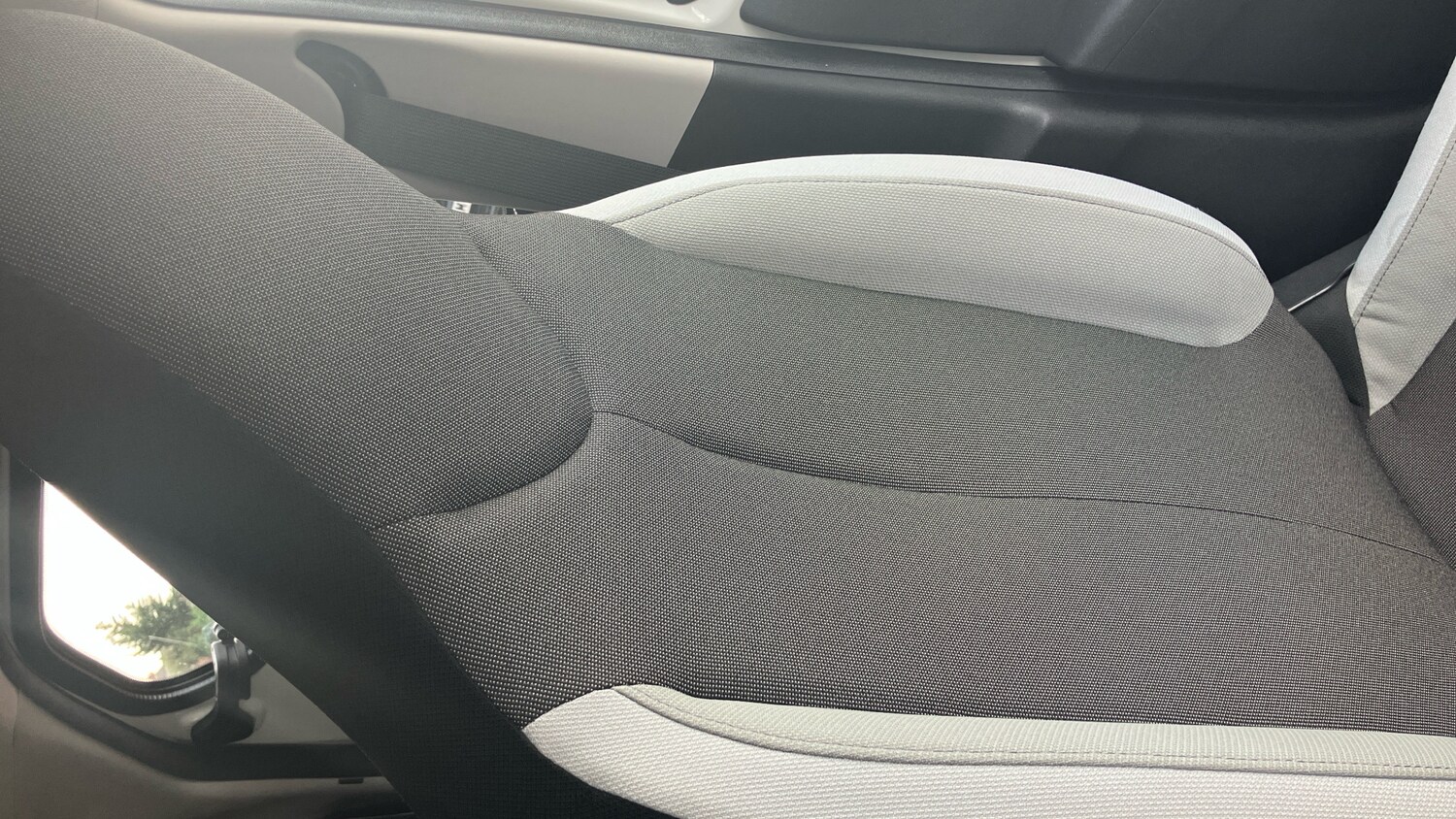 Used Toyota AYGO 2017 for sale - 78067353: Photo 42