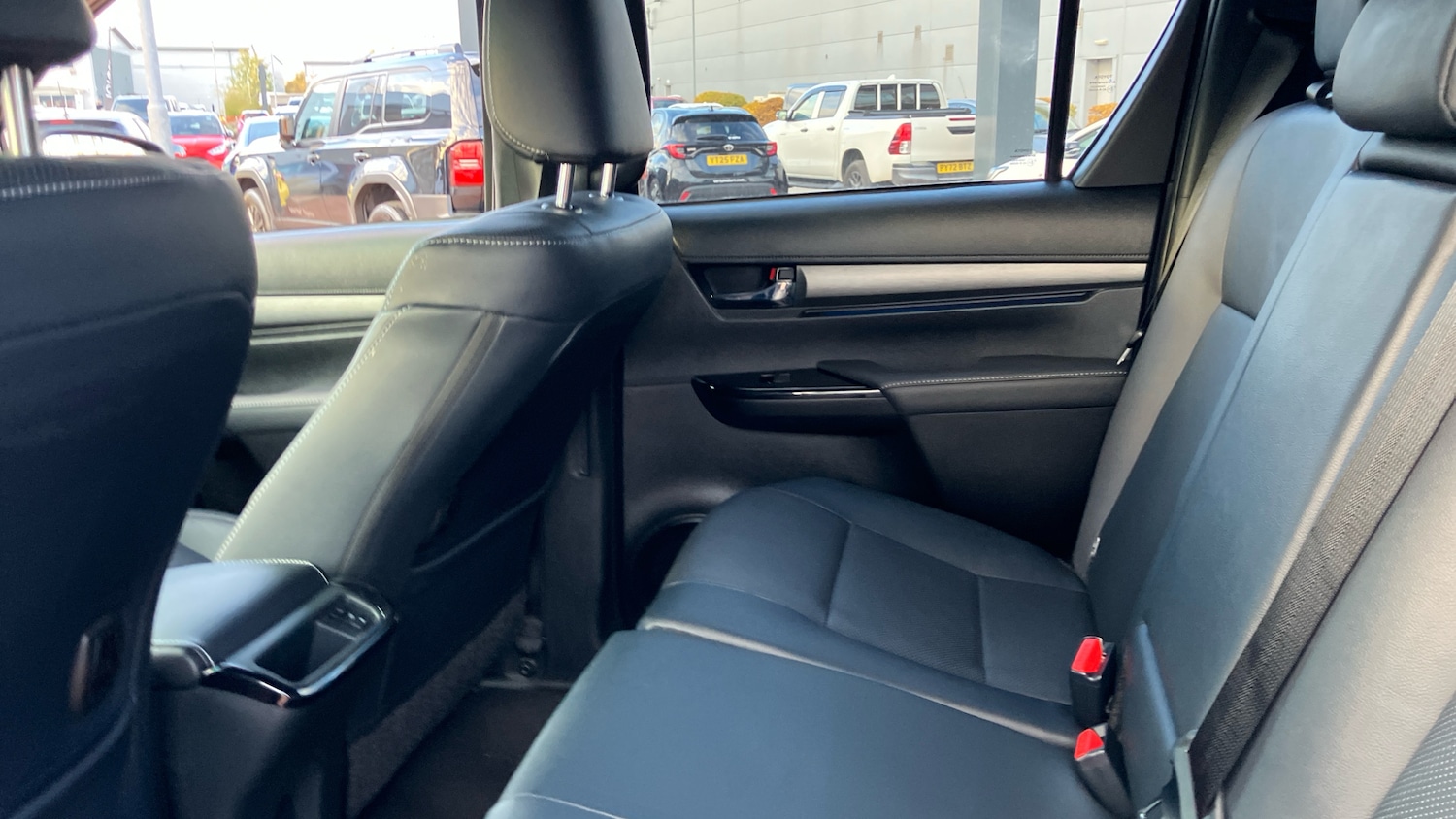 Used Toyota Hilux 2025 for sale - 76332732: Photo 13