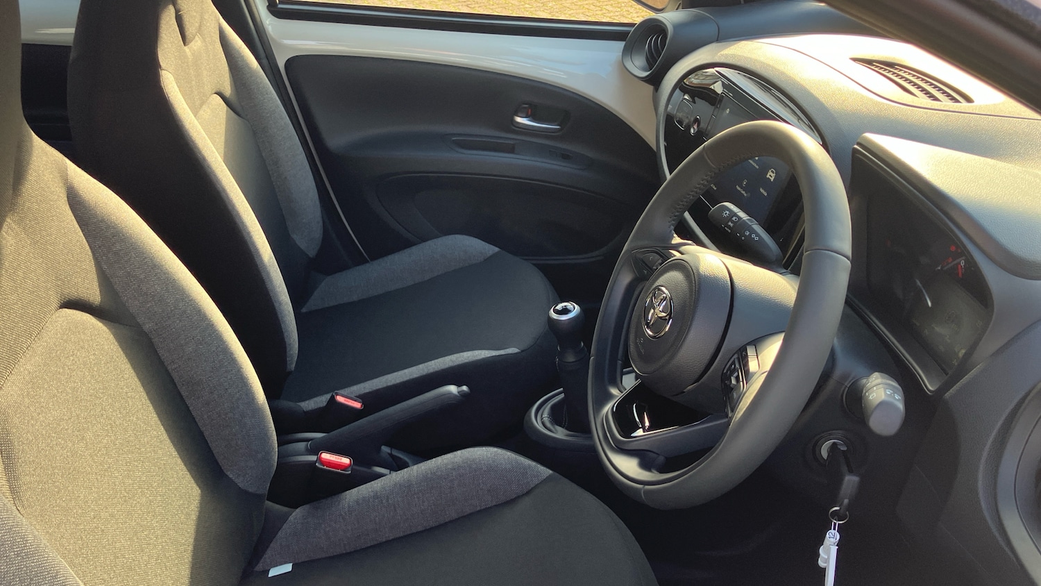 Used Toyota Aygo X 2025 for sale - 76799036: Photo 11