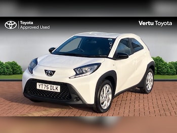 Used Toyota Aygo X 2025 for sale - 76799036: Photo