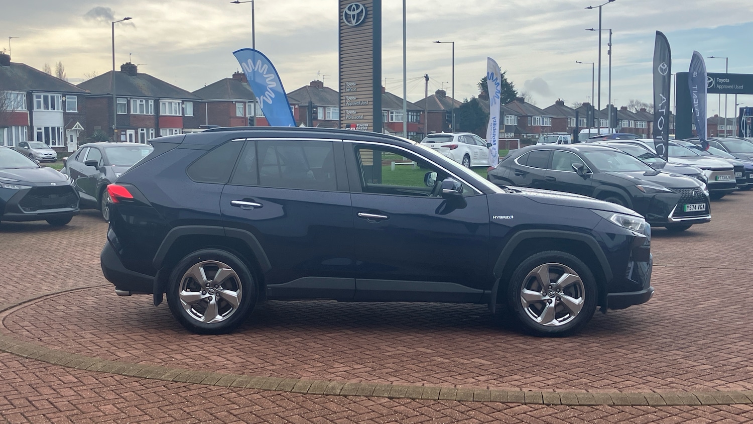 Used Toyota RAV4 2019 for sale - 77996935: Photo 16