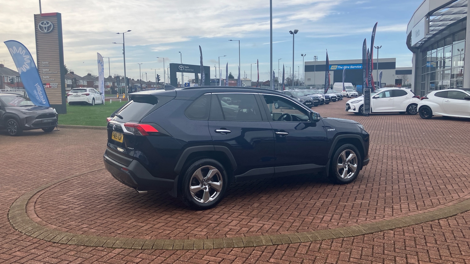 Used Toyota RAV4 2019 for sale - 77996935: Photo 32