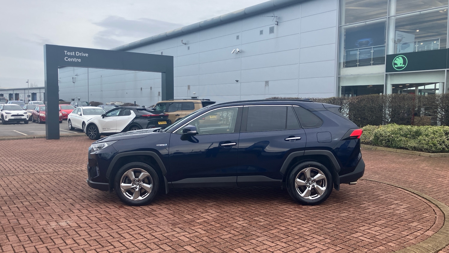 Used Toyota RAV4 2019 for sale - 77996935: Photo 39