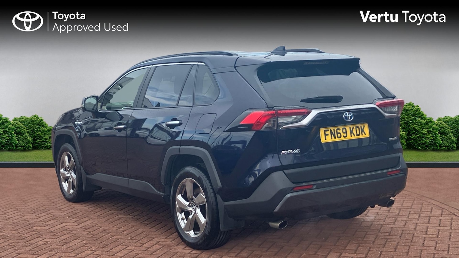 Used Toyota RAV4 2019 for sale - 77996935: Photo 4