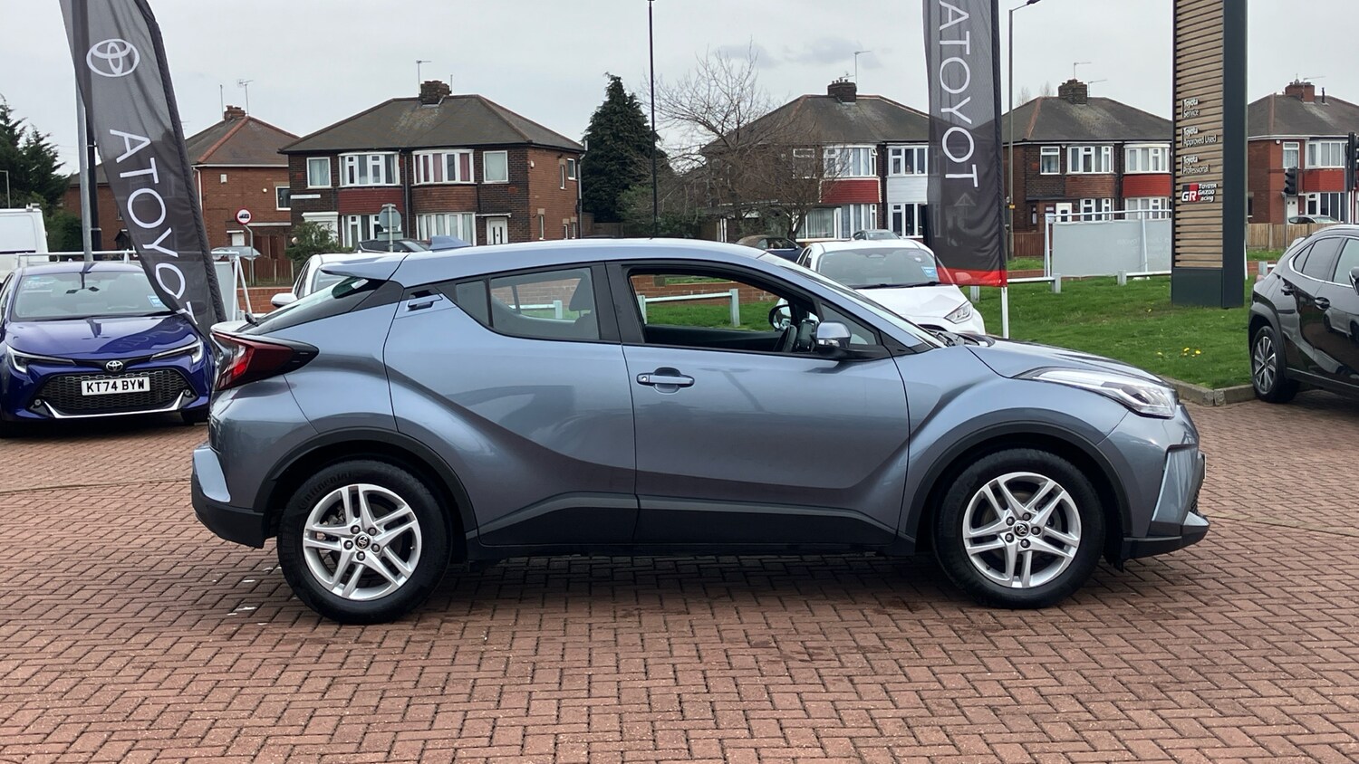 Used Toyota C-HR 2023 for sale - 78015107: Photo 16