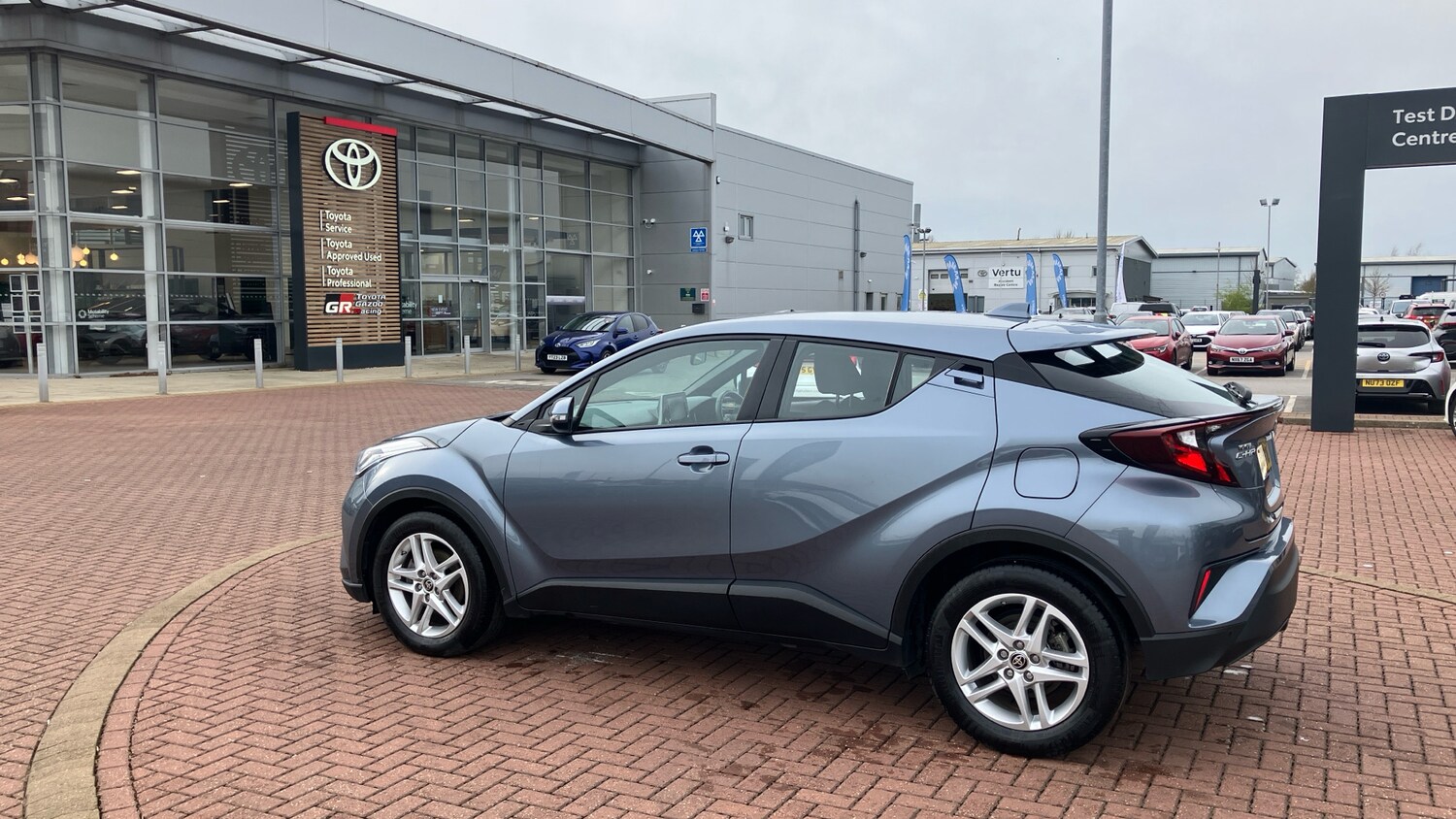 Used Toyota C-HR 2023 for sale - 78015107: Photo 36