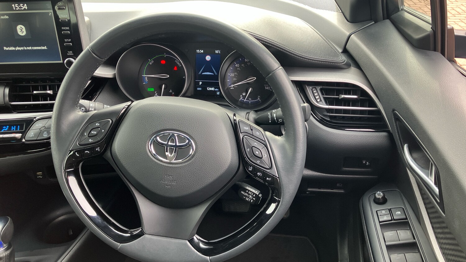 Used Toyota C-HR 2023 for sale - 78015107: Photo 8