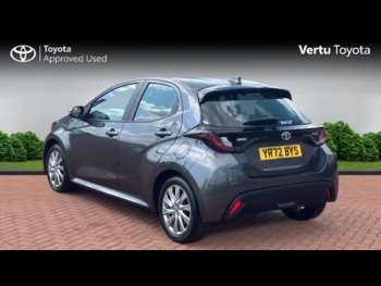 Used Toyota Yaris 2022 for sale - 74949987: Photo