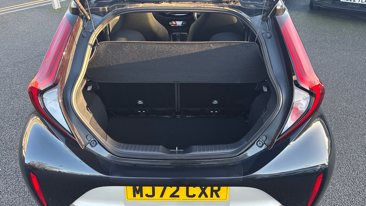 Used Toyota Aygo X 2022 for sale - 77984771: Photo 4