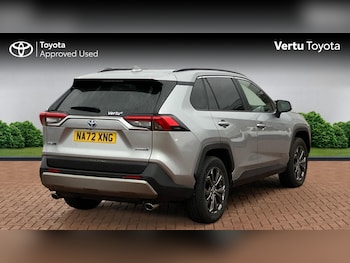 Used Toyota RAV4 2022 for sale - 77300302: Photo