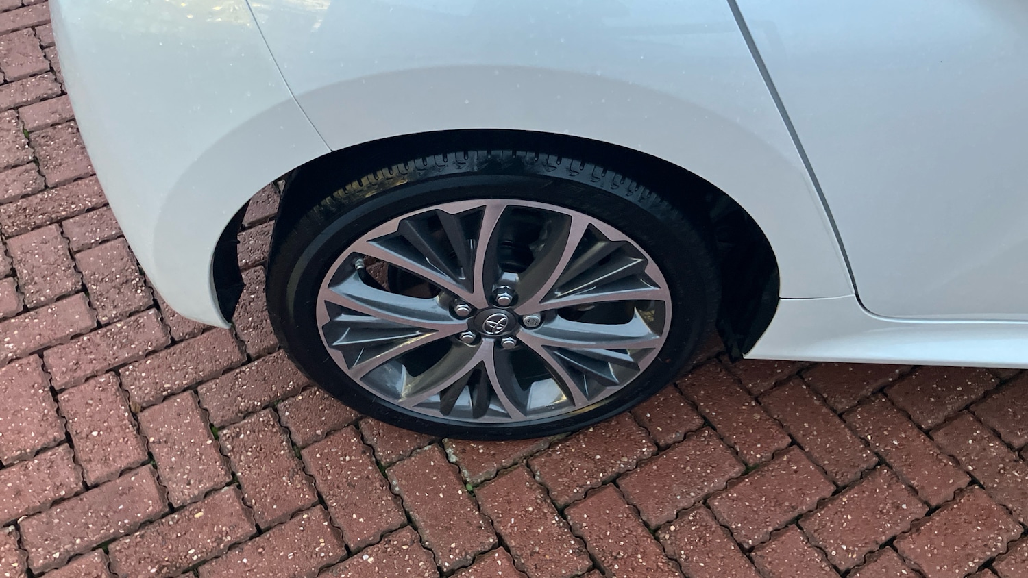 Used Toyota Yaris 2022 for sale - 76507294: Photo 27