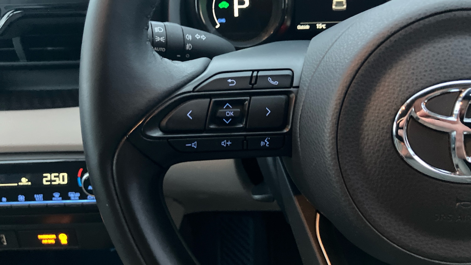 Used Toyota Yaris 2022 for sale - 76507294: Photo 38