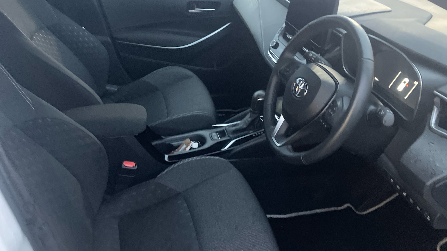 Used Toyota Corolla 2024 for sale - 76605454: Photo 11