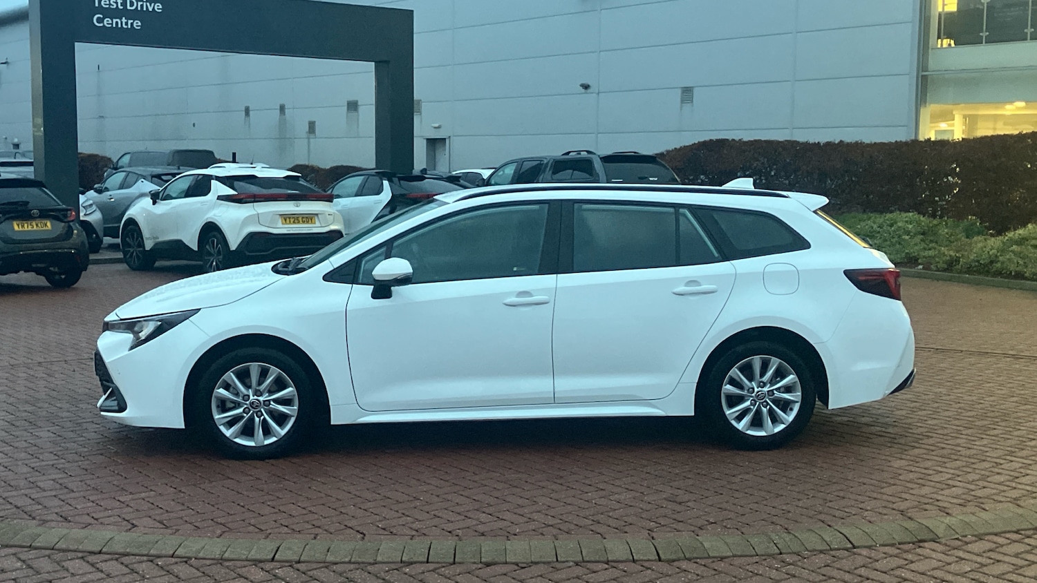 Used Toyota Corolla 2024 for sale - 76605454: Photo 17