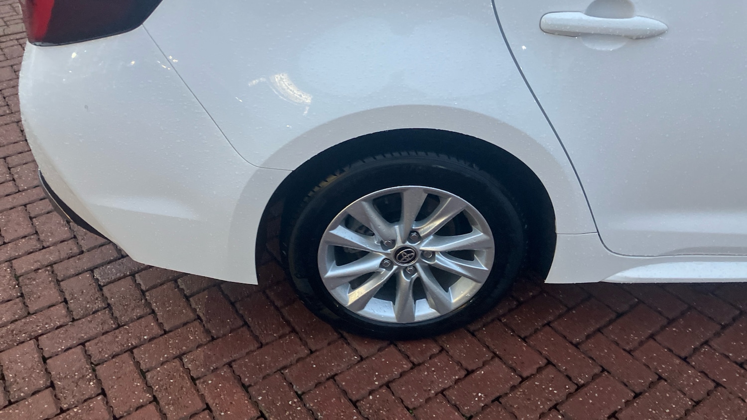 Used Toyota Corolla 2024 for sale - 76605454: Photo 33