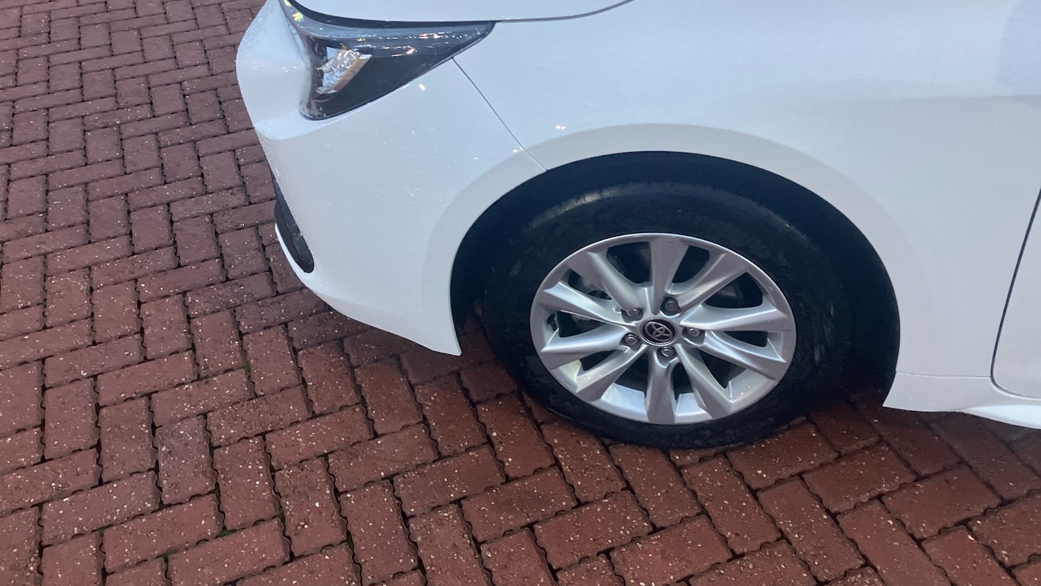 Used Toyota Corolla 2024 for sale - 76605454: Photo 35