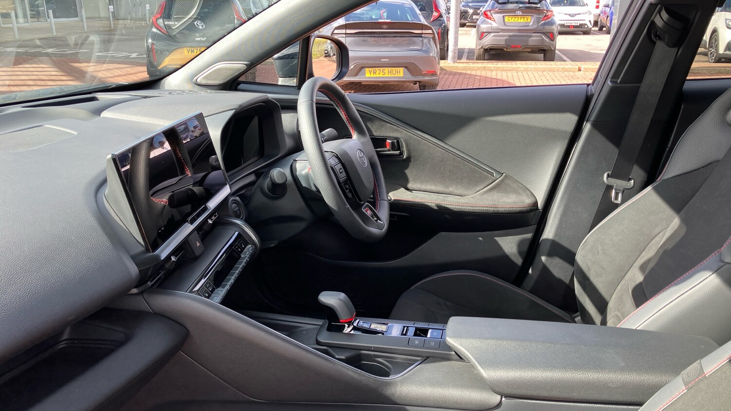 Used Toyota C-HR 2024 for sale - 78162338: Photo 10