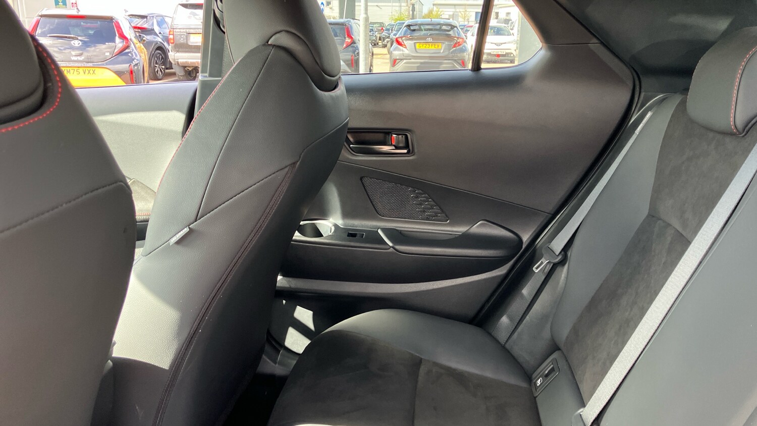 Used Toyota C-HR 2024 for sale - 78162338: Photo 13