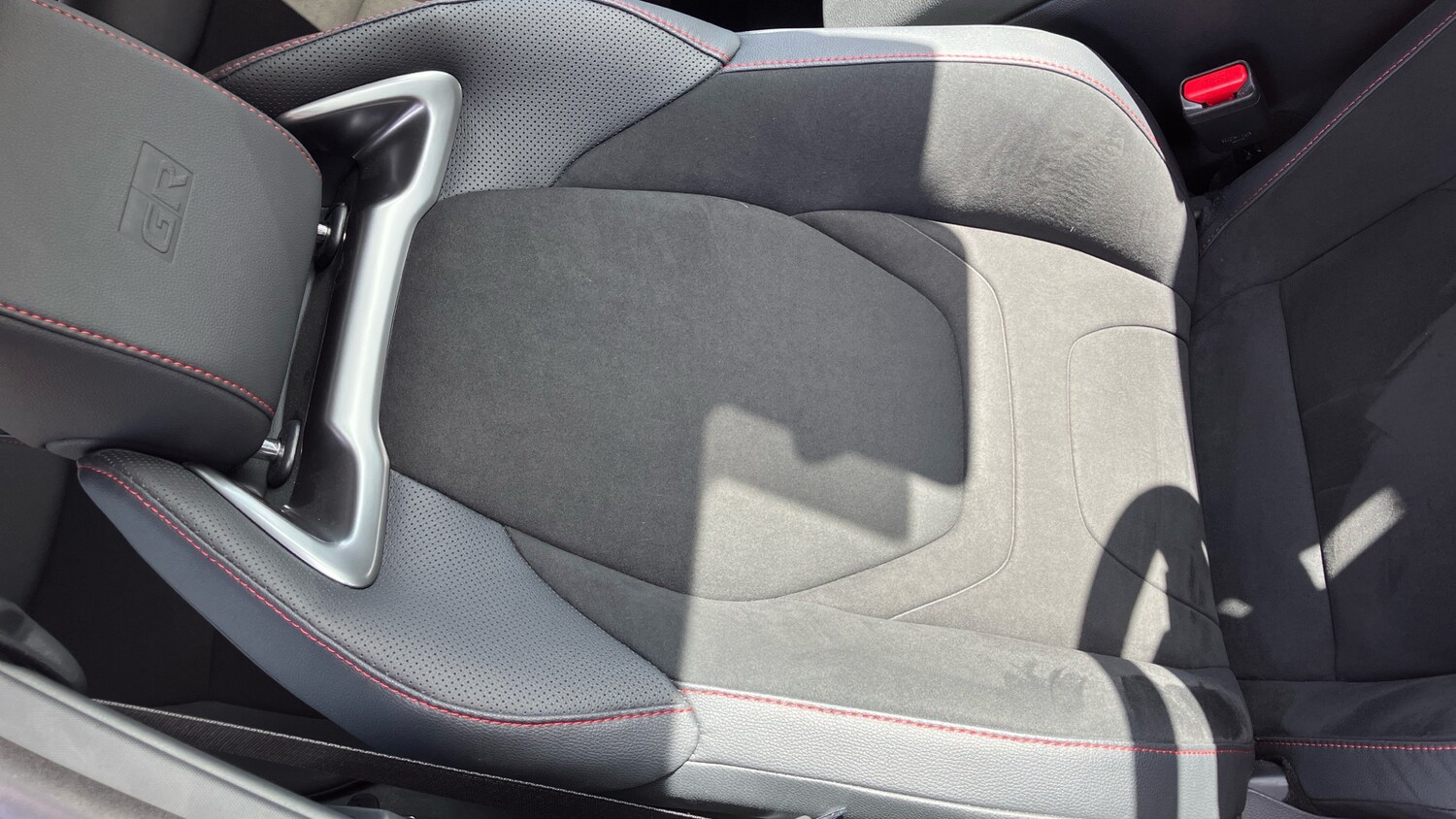 Used Toyota C-HR 2024 for sale - 78162338: Photo 40