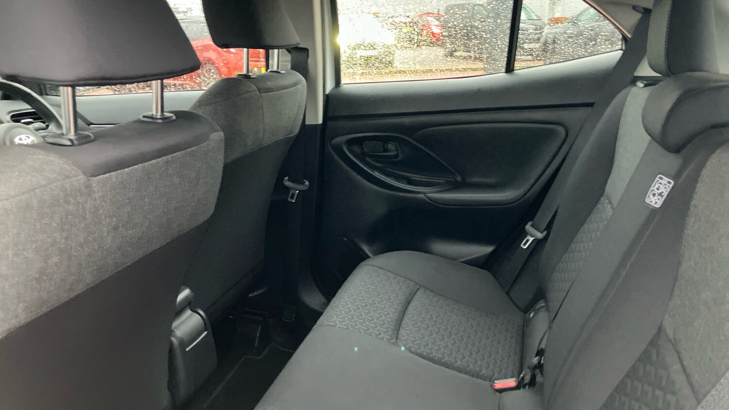 Used Toyota Yaris Cross 2024 for sale - 76565331: Photo 13