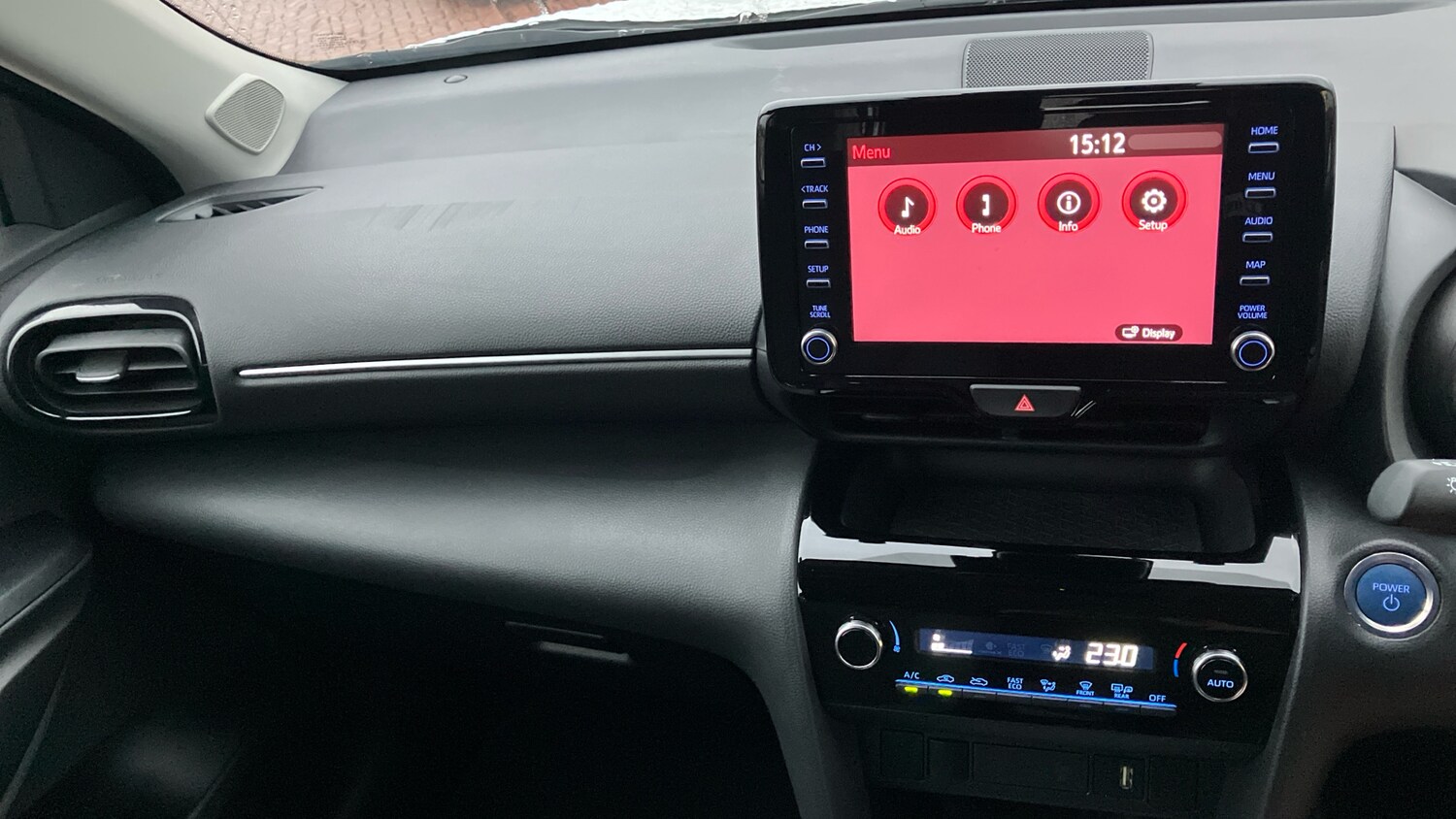 Used Toyota Yaris Cross 2024 for sale - 76565331: Photo 38