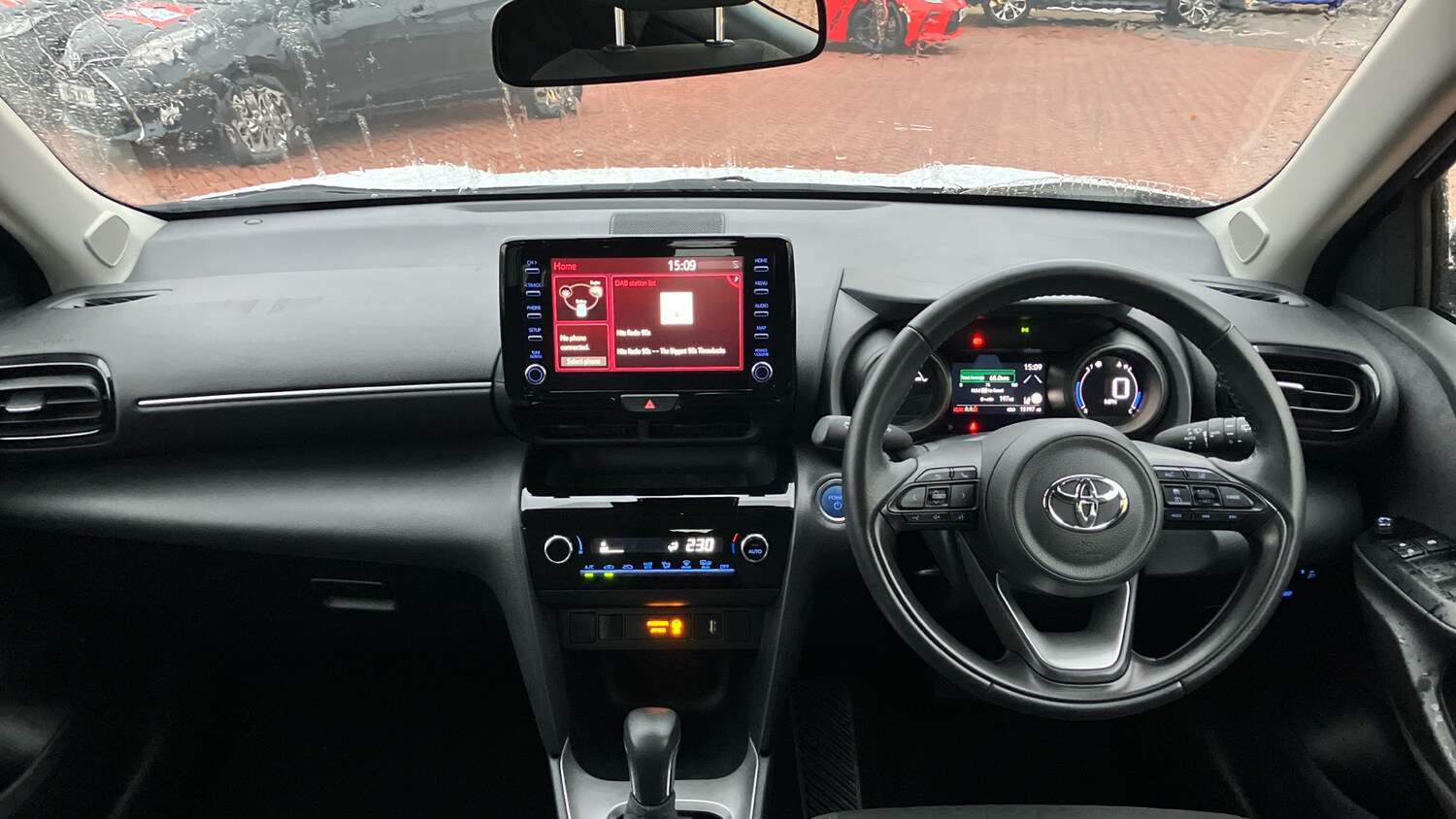 Used Toyota Yaris Cross 2024 for sale - 76565331: Photo 5