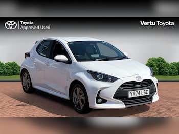 Used Toyota Yaris 2024 for sale - 79491206: Photo