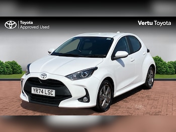 Used Toyota Yaris 2024 for sale - 79491206: Photo