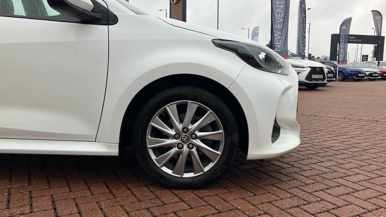 Used Toyota Yaris 2023 for sale - 77616627: Photo 18