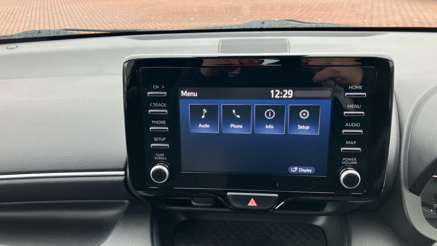 Used Toyota Yaris 2023 for sale - 77616627: Photo 25