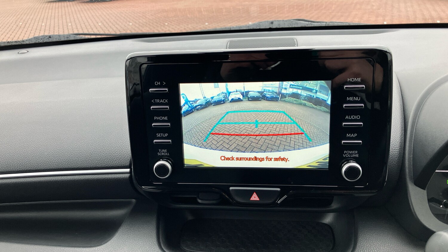 Used Toyota Yaris 2023 for sale - 77616627: Photo 27