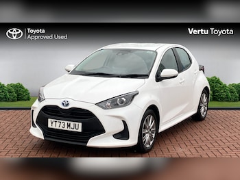 Used Toyota Yaris 2023 for sale - 77616627: Photo