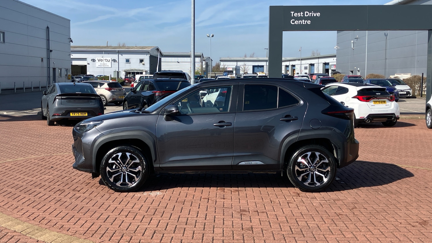 Used Toyota Yaris Cross 2025 for sale - 77950319: Photo 17