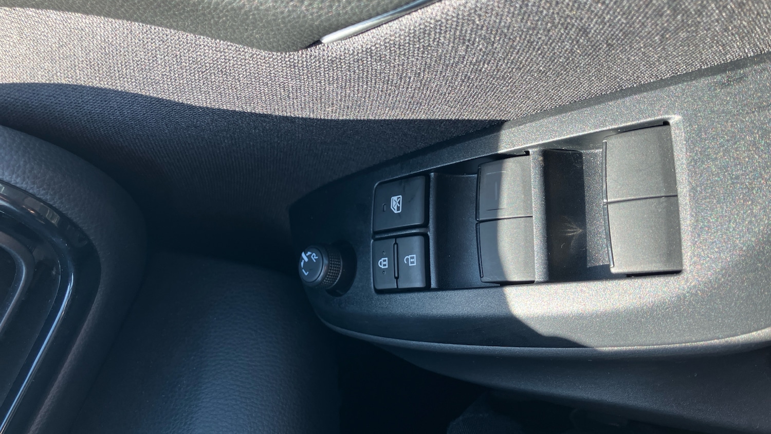 Used Toyota Yaris Cross 2025 for sale - 77950319: Photo 45