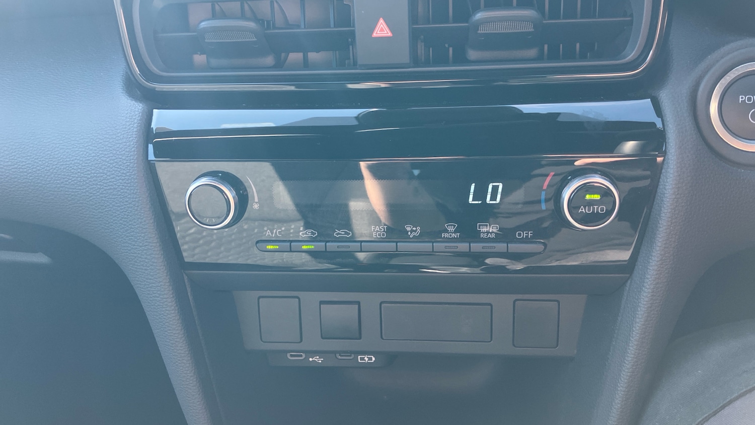 Used Toyota Yaris Cross 2025 for sale - 77950319: Photo 48