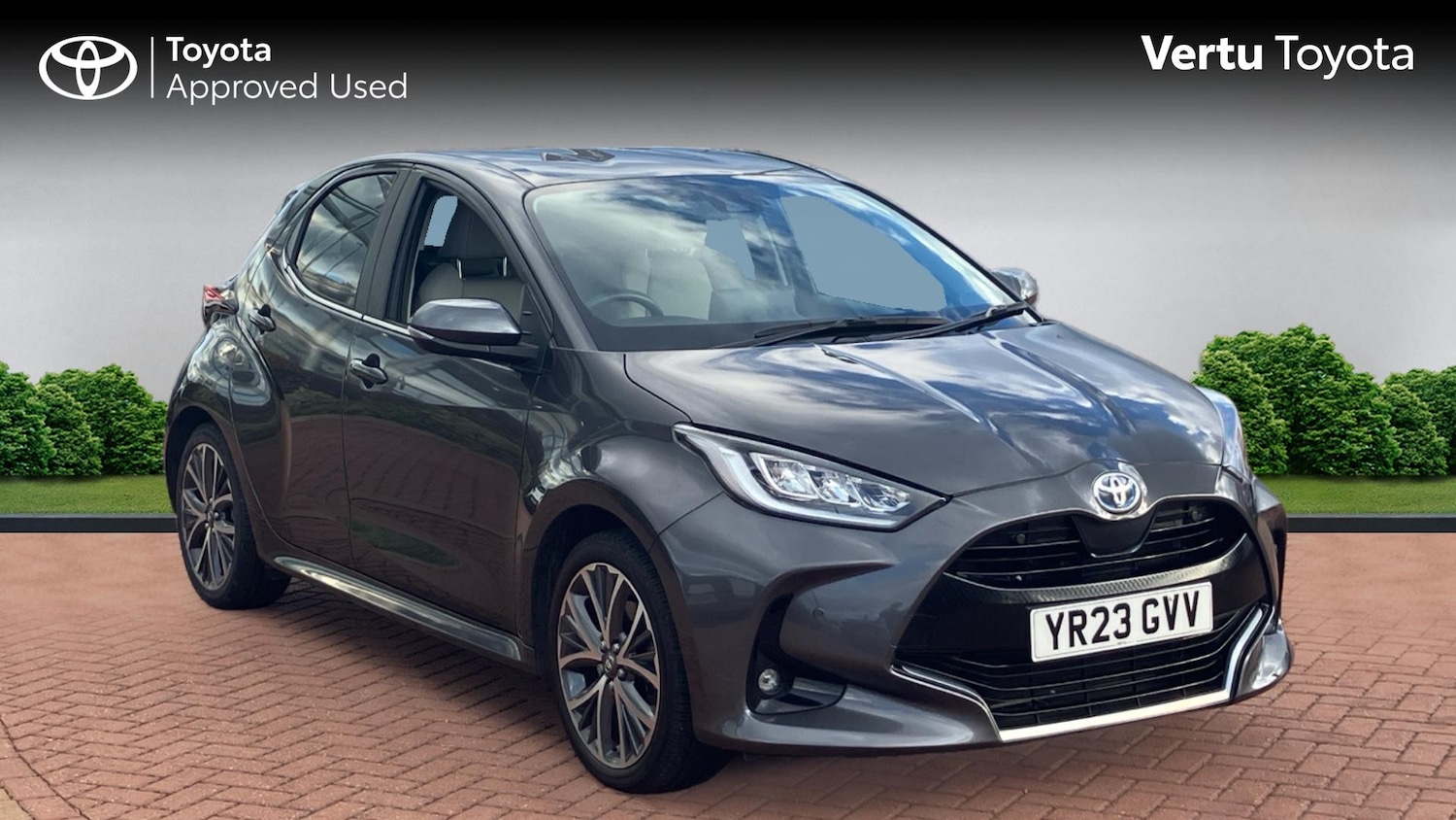 Used Toyota Yaris 2023 for sale - 76382531: Photo 1