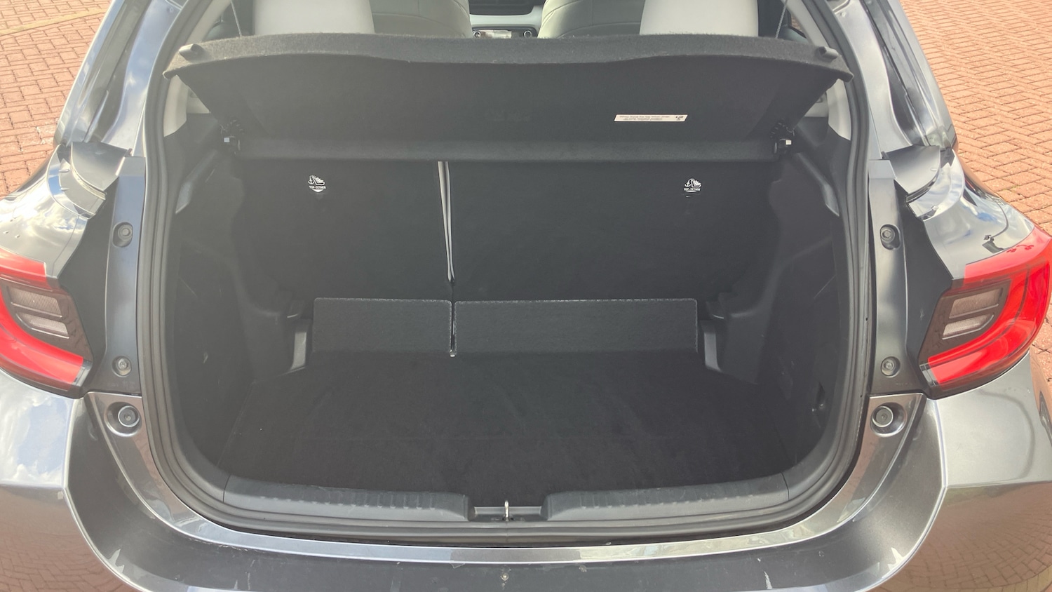 Used Toyota Yaris 2023 for sale - 76382531: Photo 14