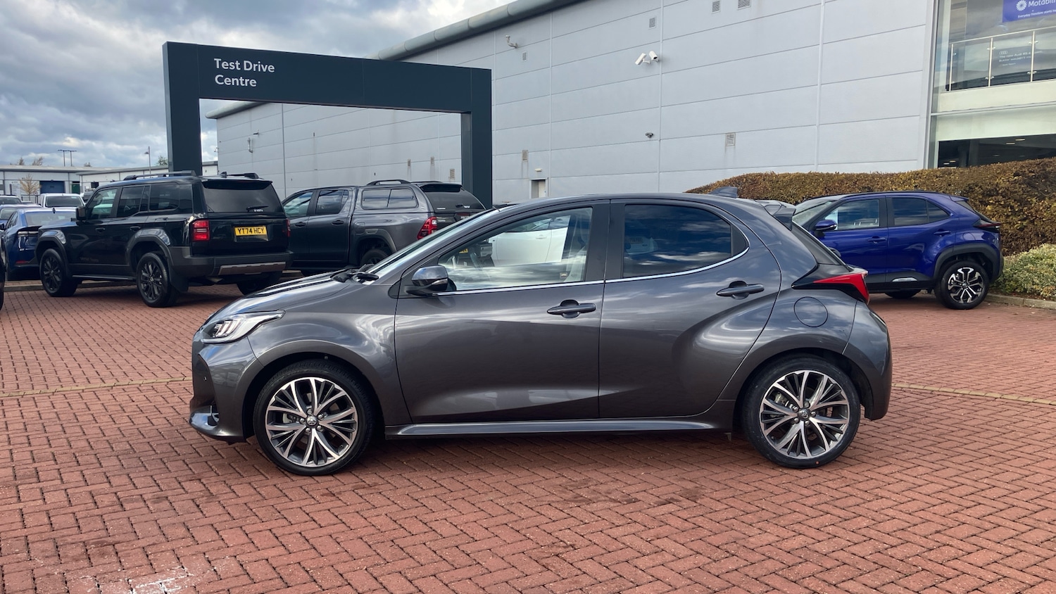 Used Toyota Yaris 2023 for sale - 76382531: Photo 17