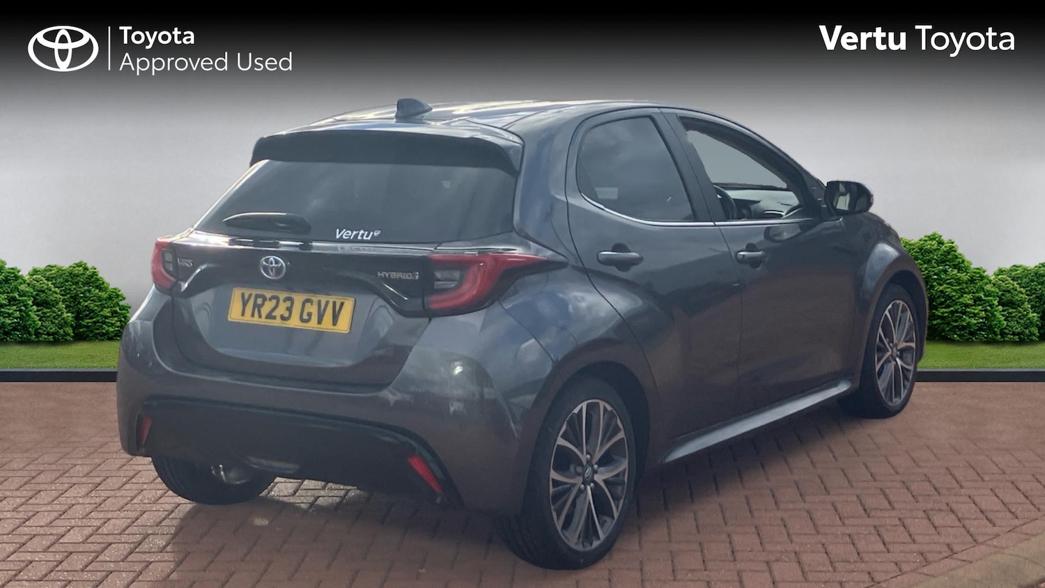 Used Toyota Yaris 2023 for sale - 76382531: Photo 2