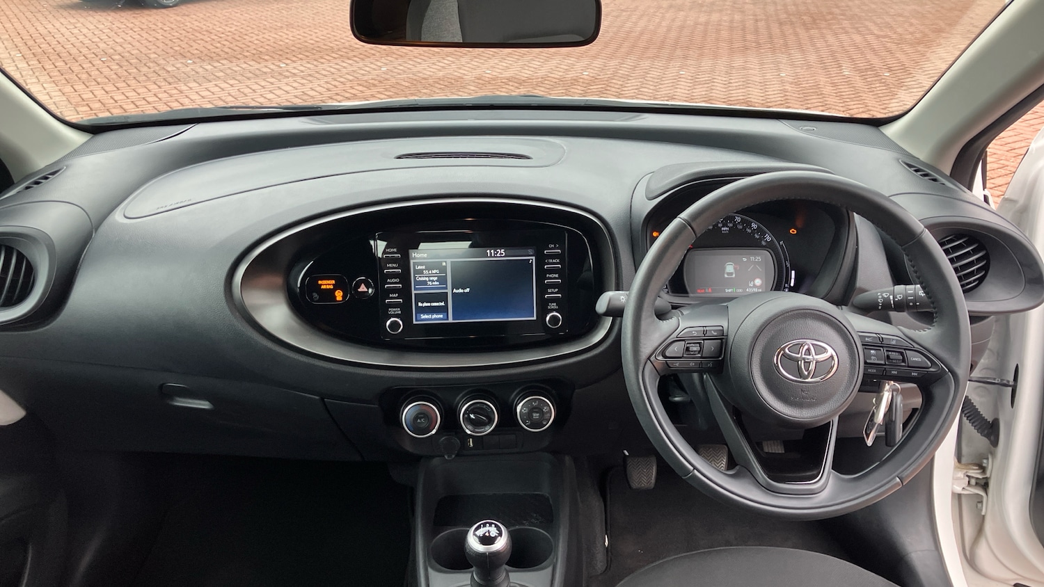 Used Toyota Aygo X 2022 for sale - 76181918: Photo 5