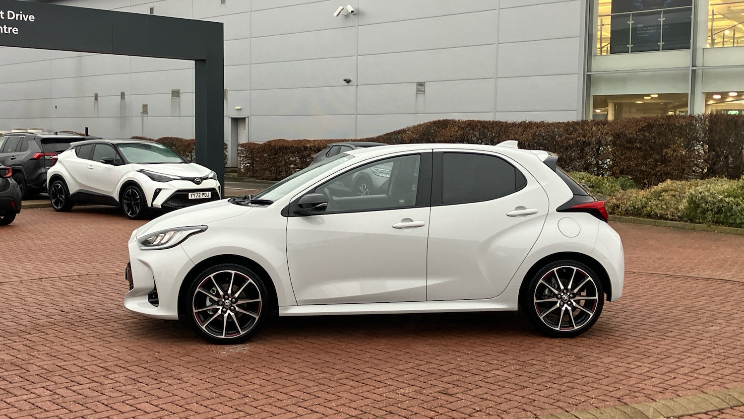 Used Toyota Yaris 2023 for sale - 77071385: Photo 17