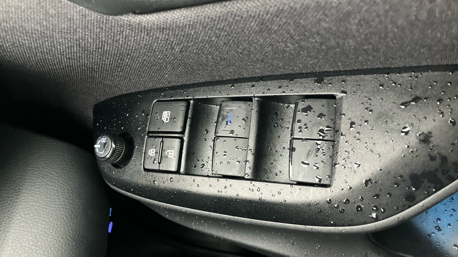 Used Toyota Yaris 2023 for sale - 77071385: Photo 39