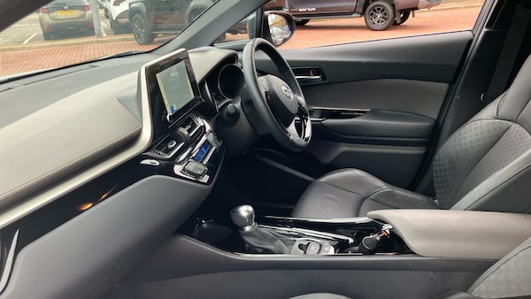 Used Toyota C-HR 2022 for sale - 76263142: Photo 10