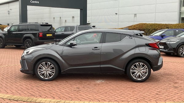 Used Toyota C-HR 2022 for sale - 76263142: Photo 17