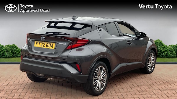 Used Toyota C-HR 2022 for sale - 76263142: Photo 2
