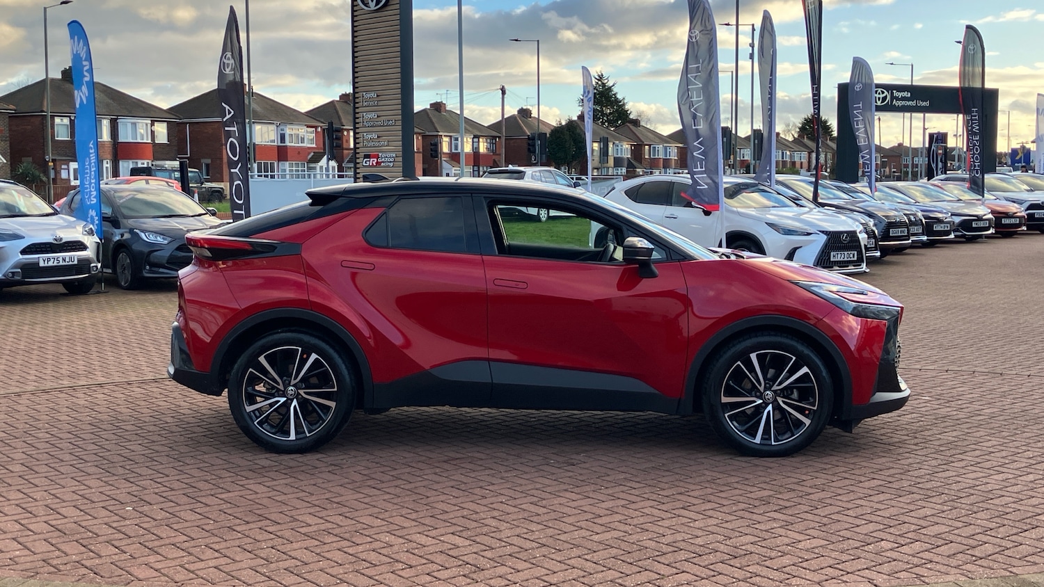 Used Toyota C-HR 2024 for sale - 77595154: Photo 16